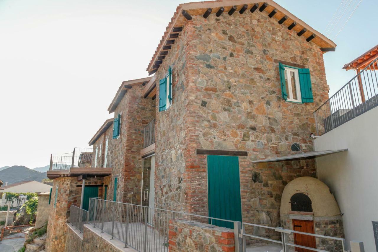 Maison d'hôtes Farmakas Living Extérieur photo